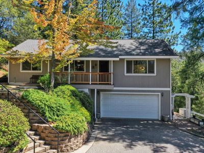 26208 Barb Wire Ln, Colfax, CA, 95713