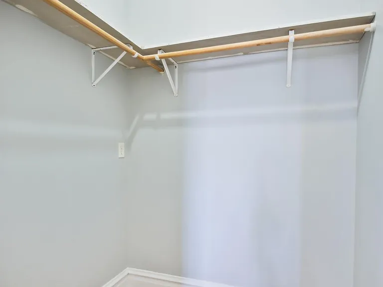 bedroom walk-in closet