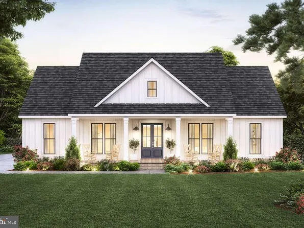 440 Grove Ln, Westminster, MD 21157