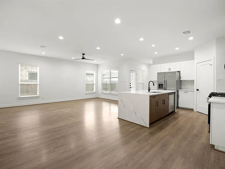 2752 Sunny Briar Dr — Photo 12