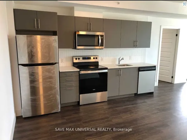 26 Lowes Rd W #305, Guelph, ON N1G 4X2