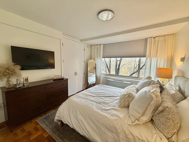 4000 Tunlaw Rd NW #923 — Photo 12