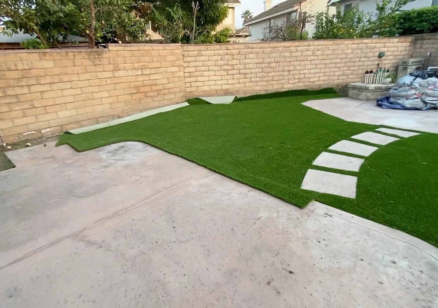 7260 Kensington Drive — Photo 3