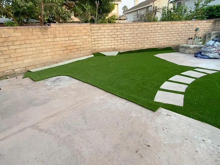 7260 Kensington Dr — Photo 3