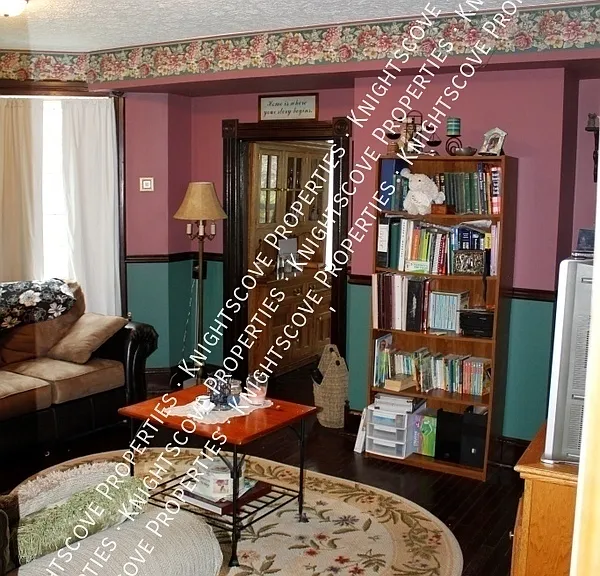 268 N Main St — Photo 10