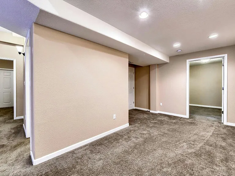 13685 Cook St — Photo 59