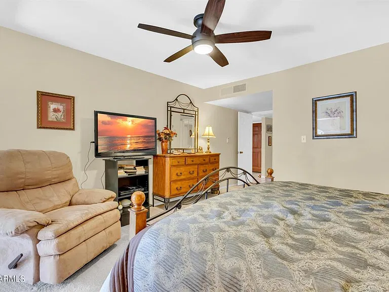 9430 E Mission Ln #101 — Photo 33
