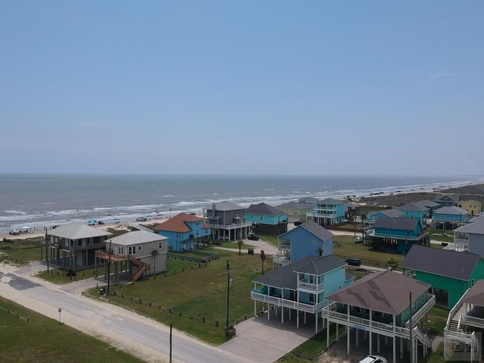 833 O'Neal Rd, Crystal Beach, TX 77650 | Zillow