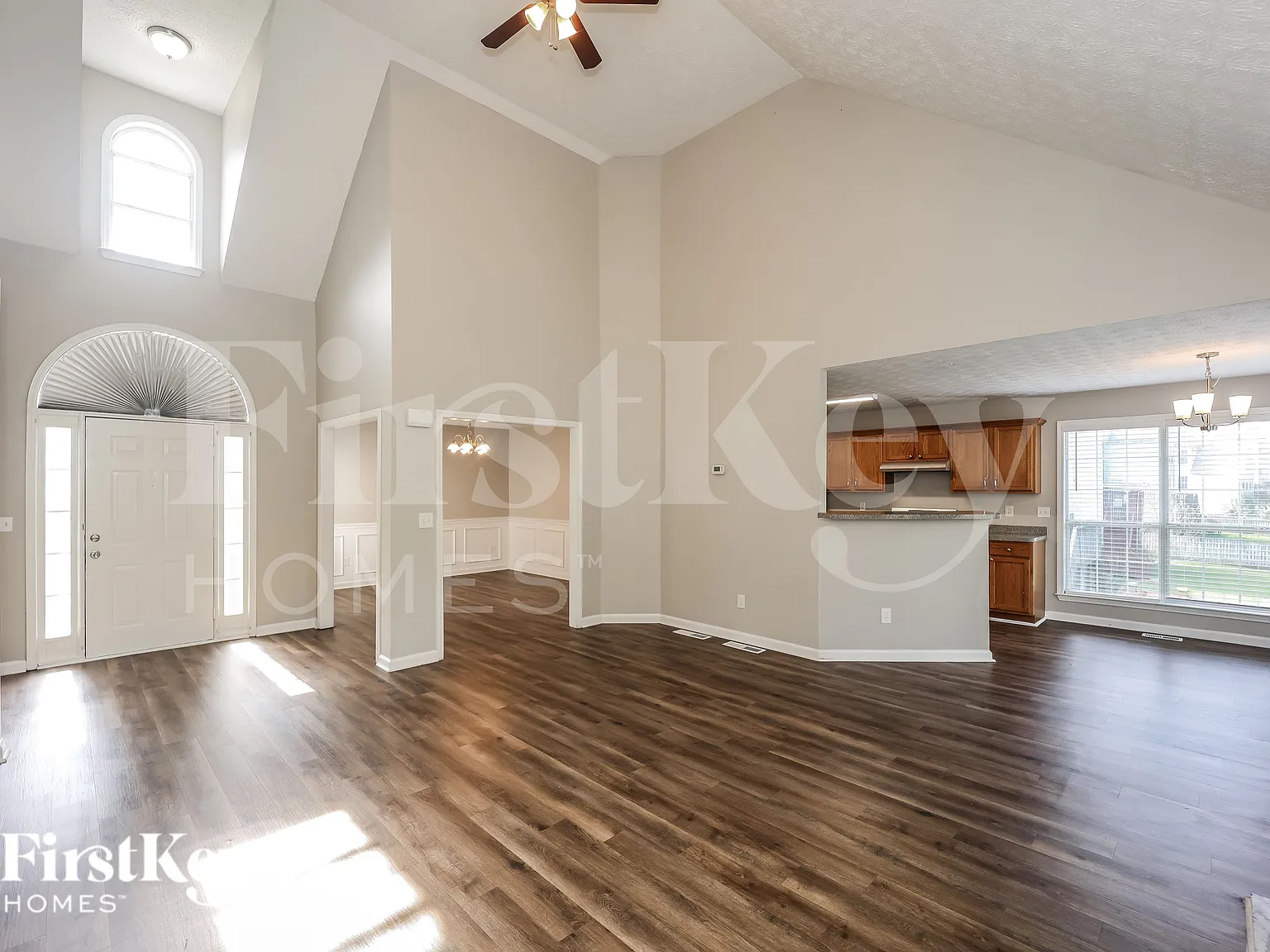 4 bed, 2.0 bath, 1928 sqft, $2,415 — Photo 4