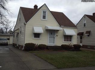 5154 Thomas St, Maple Heights, OH 44137