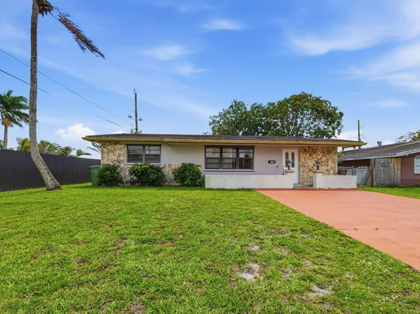 7670 NW 11th Court, Pembroke Pines, FL 33024