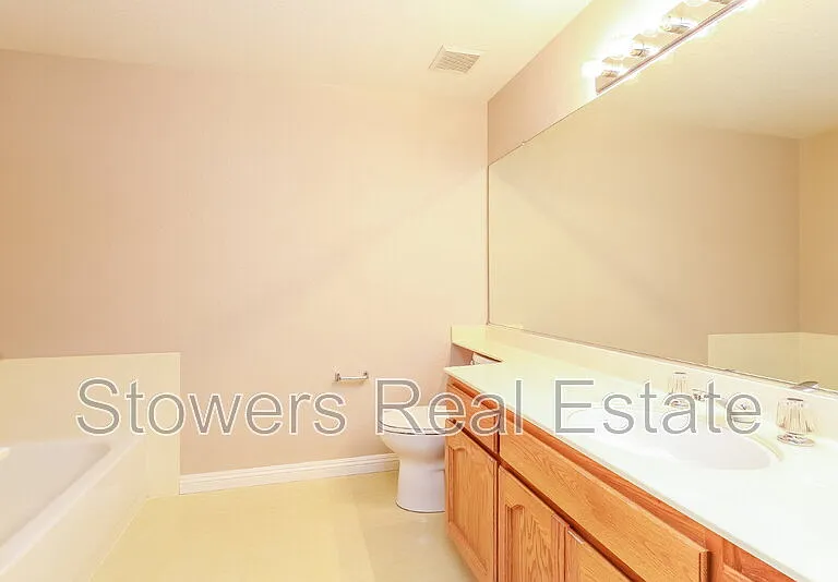 37 Mountain Valley Pl — Photo 13