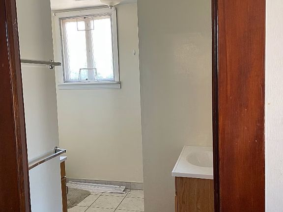 2nd image of 499 S 5th St #1