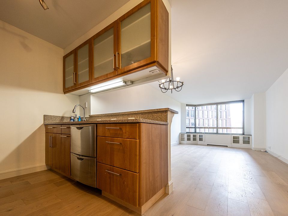 1st image of 630 1st Ave APT 23F