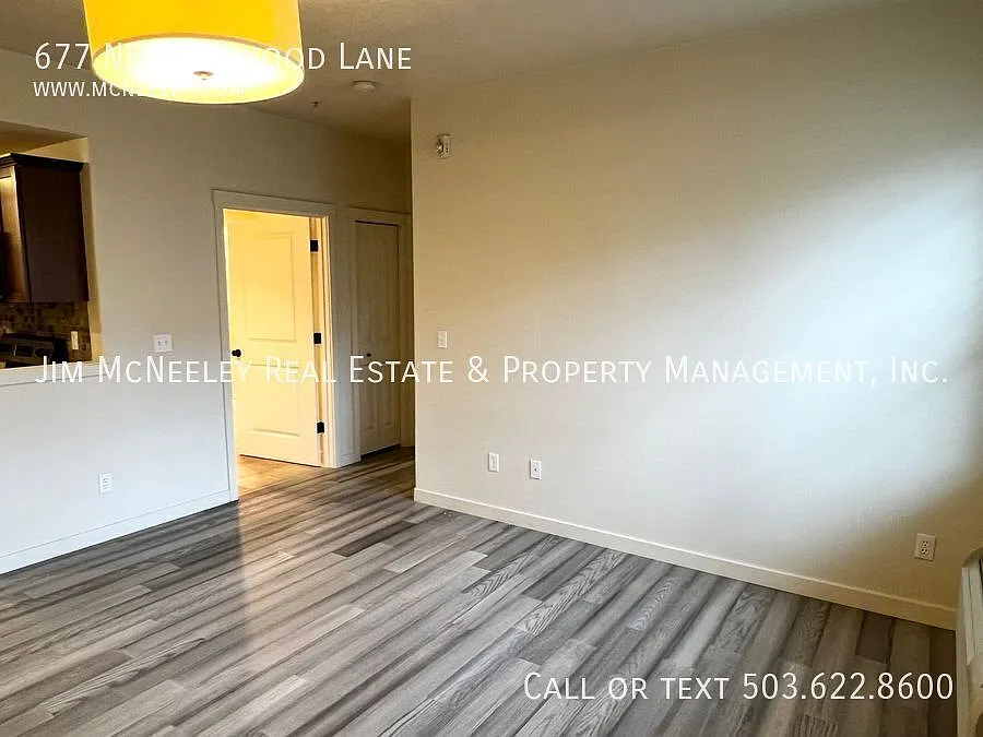 Ground Floor Unit At Arbor Crossing — Photo 3