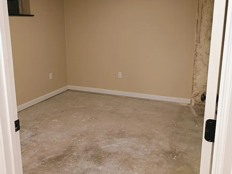 10360 E Jewell Ave — Photo 36
