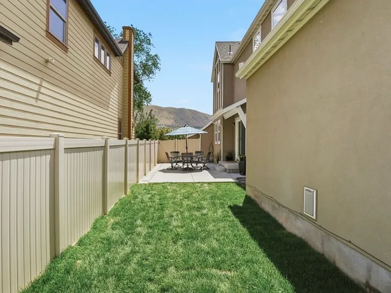 272 E Porter View Ct #BASEMENT — Photo 6