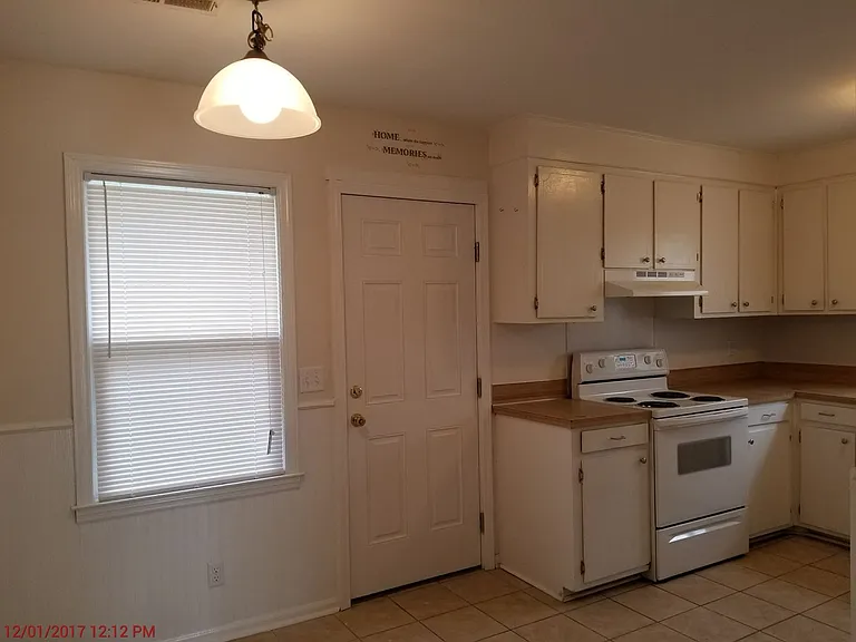 126 Red Cedar Dr — Photo 3