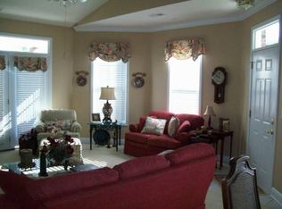 13428 Mint Lake Dr, Matthews, NC 28105