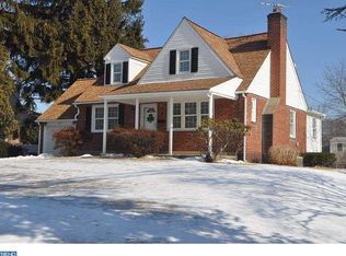 2619 Oriole Rd, Broomall, PA 19008