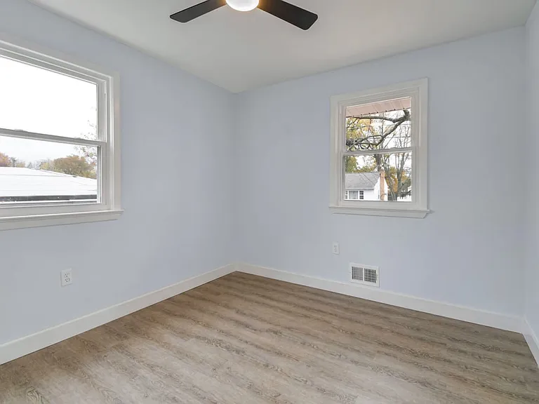 9202 3rd St — Photo 19