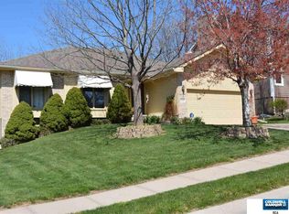 13620 Sahler St, Omaha, NE 68164