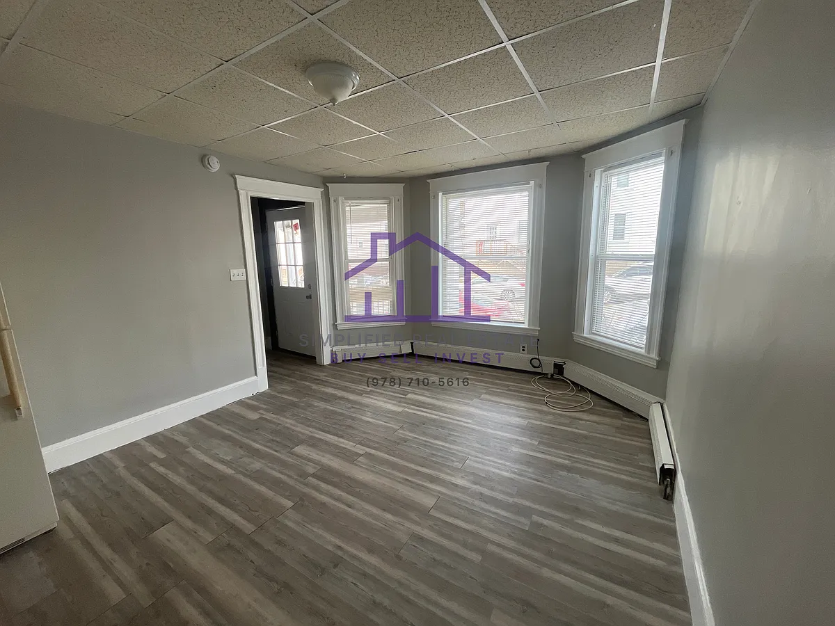 Building Photo - 17 Jefferson St #10