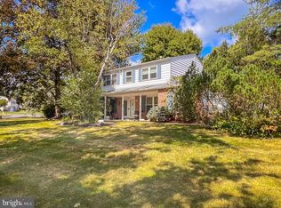 185 Toll Dr, Southampton, PA