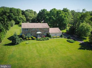 3573 Arcola Rd, Collegeville, PA 19426