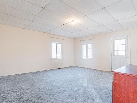 5th image of 713 N George St