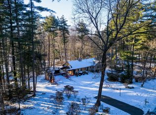 15 Timber Ln, Avon, CT 06001