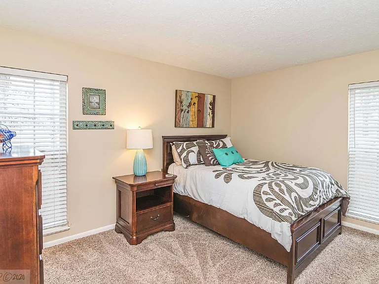 103 E Lockhaven Dr #D — Photo 23