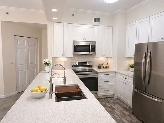 2nd image of 1089 Winding Pines Cir Unit 106