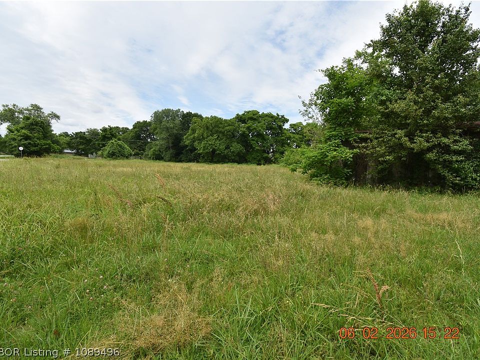 1st image of LOT Four Harris St