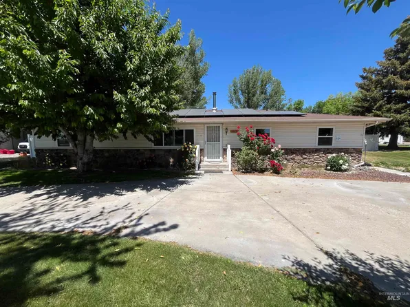 3073 Vickie Ln, Twin Falls, ID 83301