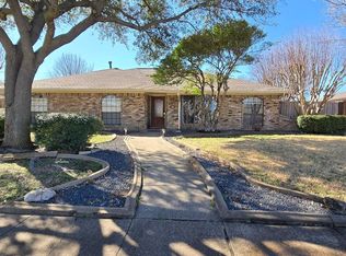 2004 Cherbourg Dr, Plano, TX 75075