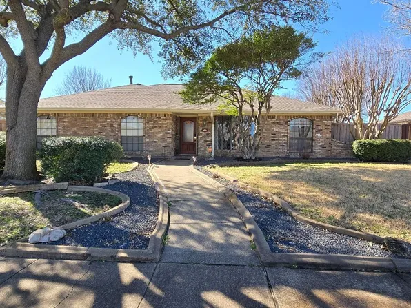 2004 Cherbourg Dr, Plano, TX 75075