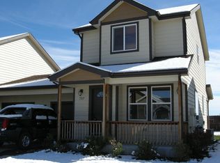 737 Reshaw Cir, Evansville, WY 82636