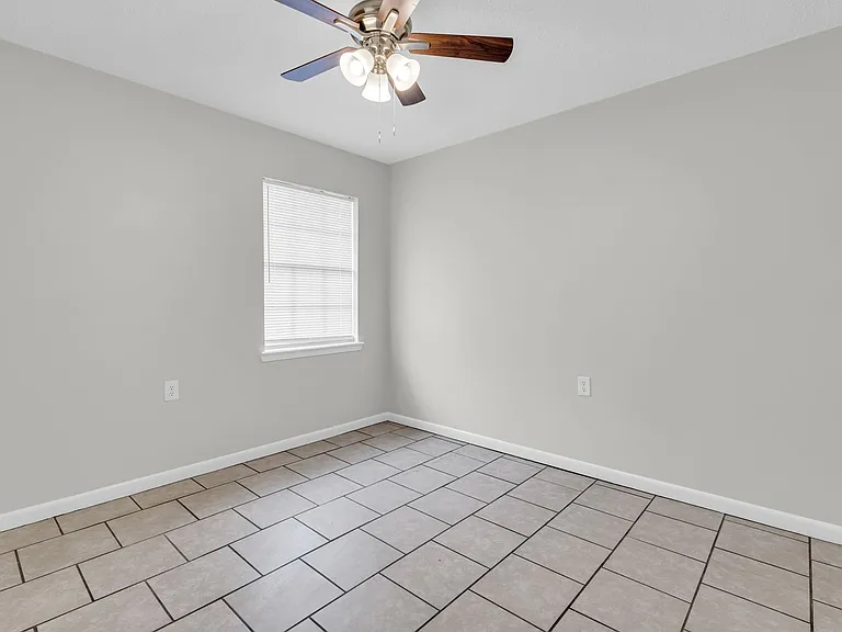 1010 N Montgomery St #2B — Photo 16