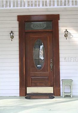 3rd image of 6835 S Shamrock St