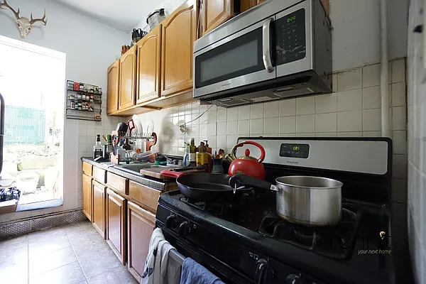 Rented by Rennit Inc. | media 2