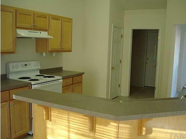 2nd image of 4840 La Casa Cir