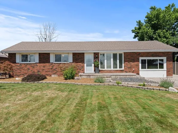 561 County Road 2, Lakeshore, ON N8L 1J9