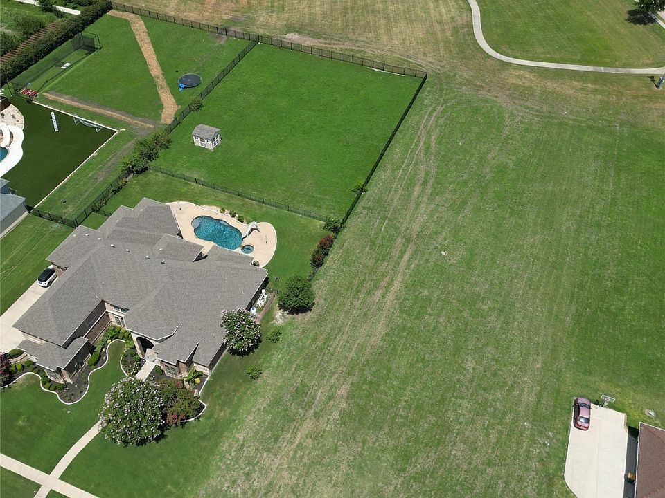 1st image of 2128 Becky Ln