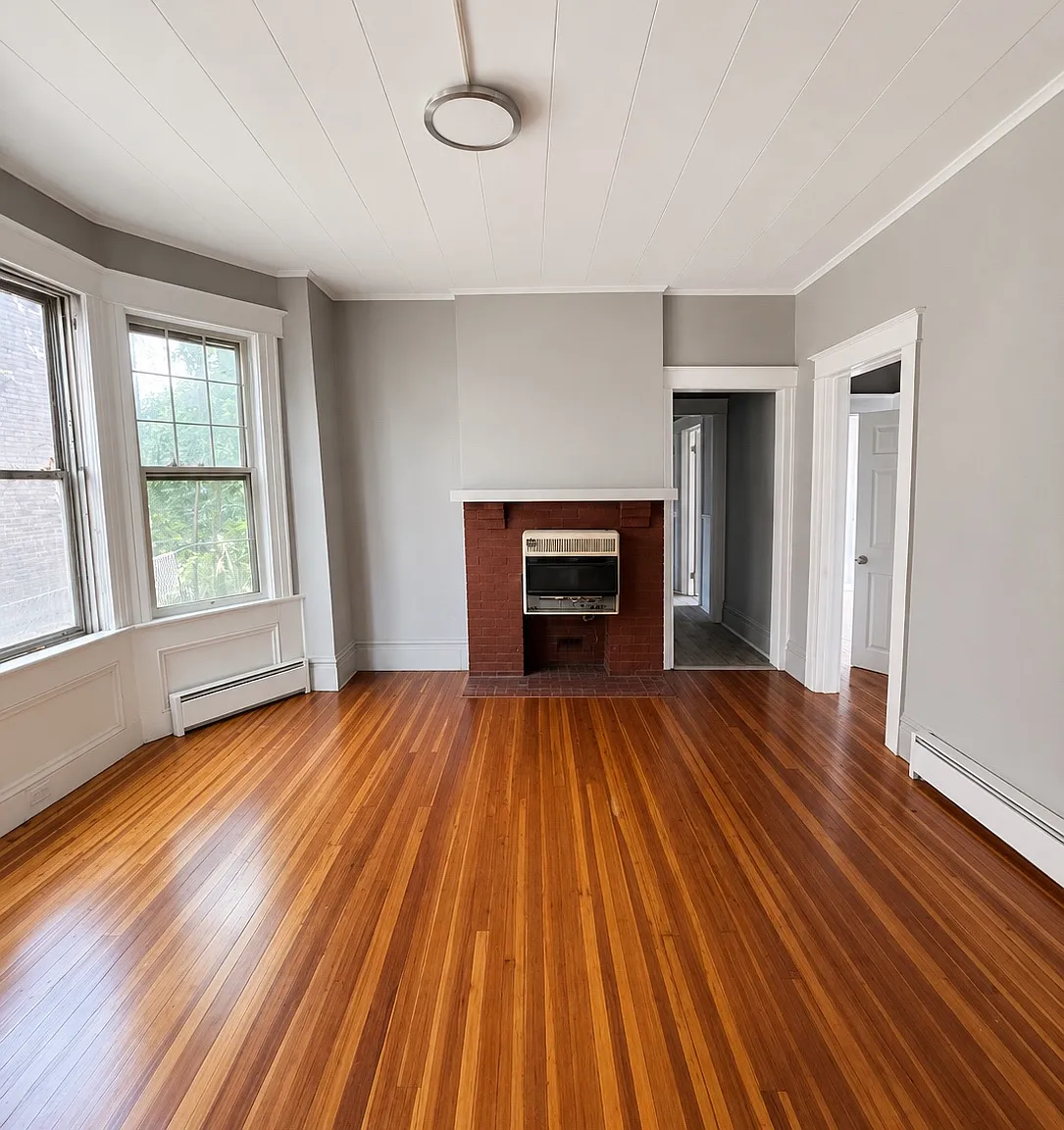 4 bed, $800 — Photo 3
