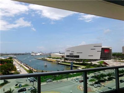 1100 Biscayne Building #1703, Miami, FL, 33130