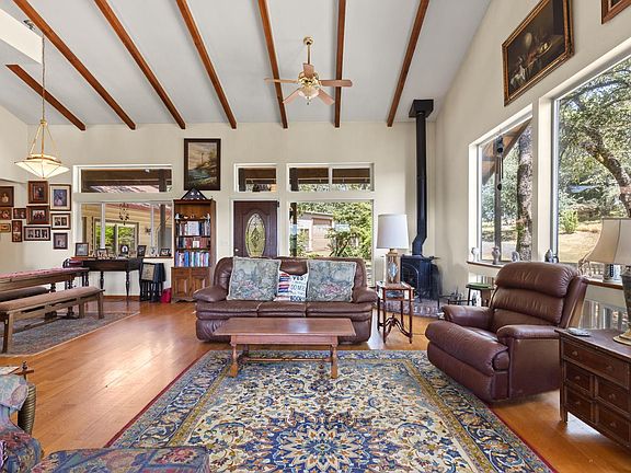 5th image of 188 Patton Peak Rd