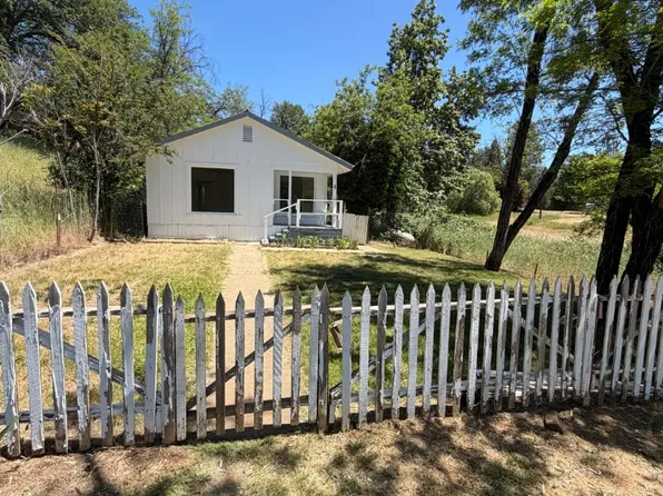 1 Brannan St, Weaverville, CA 96093