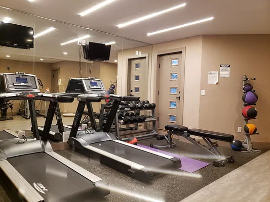 Rented by Signature Property Realty | media 34