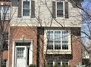 18875 Vanderbilt Dr, Mokena, IL 60448